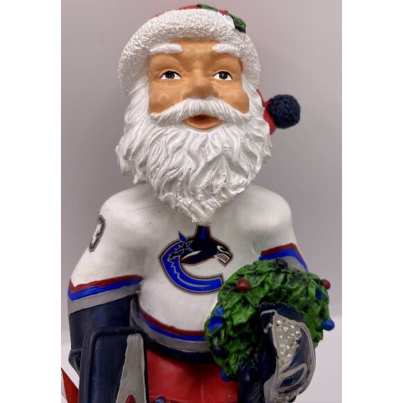 Legends Of The North Pole Vancouver Canucks Goalie Santa Forever Collectibles - Picture 11 of 16